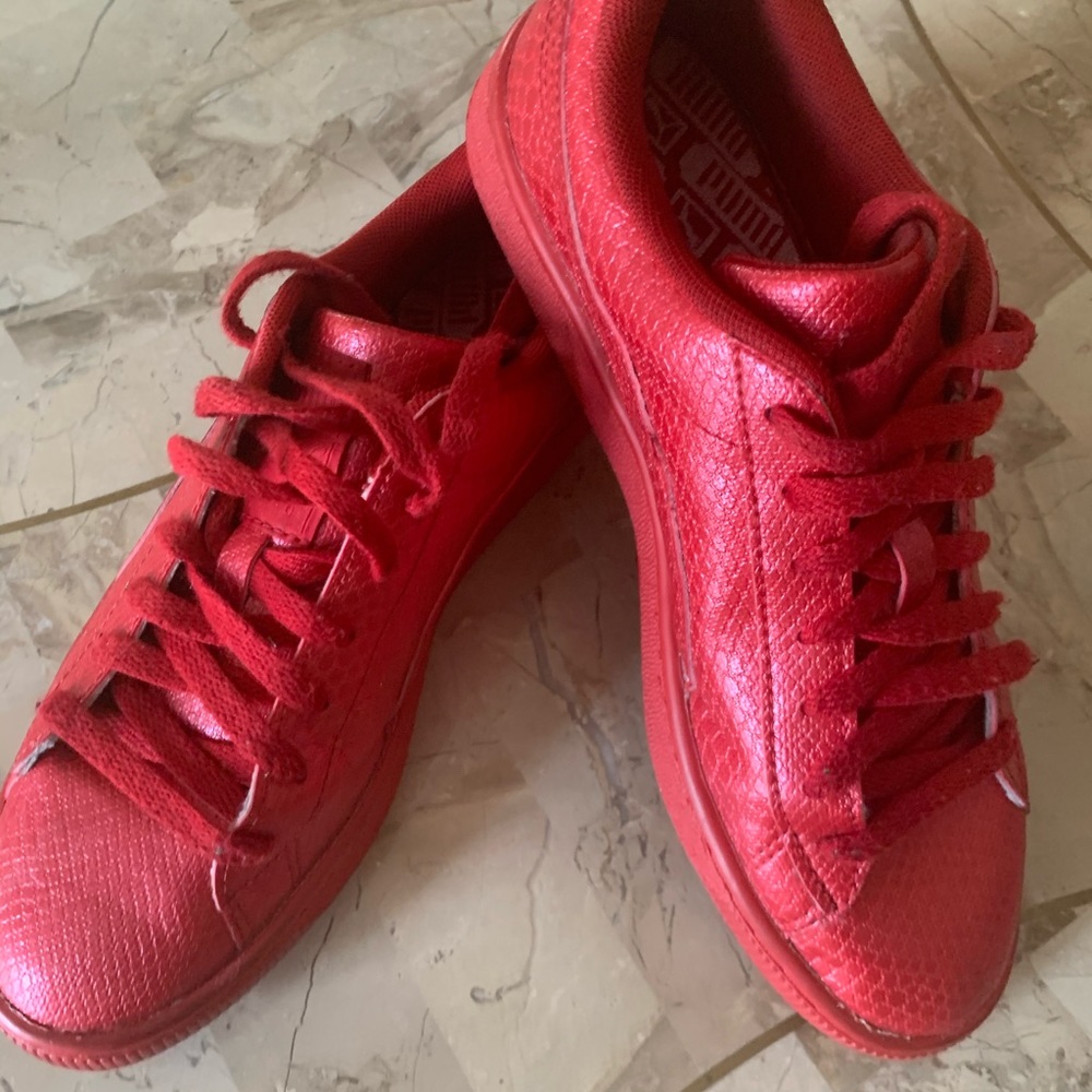 Puma sneakers